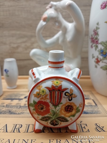 Zsolnay,Herendi,Holloházi porcelánok