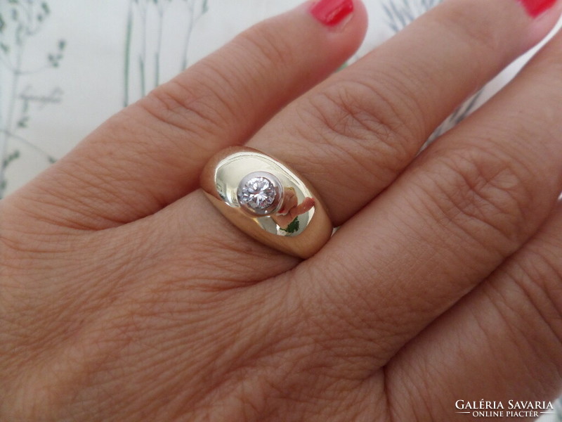 Széles arany gyűrű 1 briliánssal
