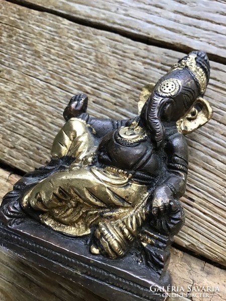 Régi patinás bronz GANESHA (GANÉSA) elefántfejű isten szobor