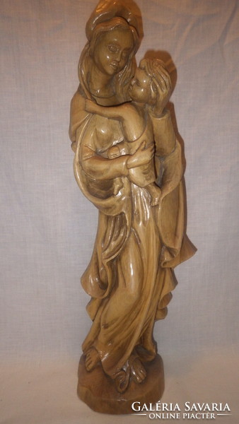 Zoltán Farkas is a fantastic religious wood carving statue