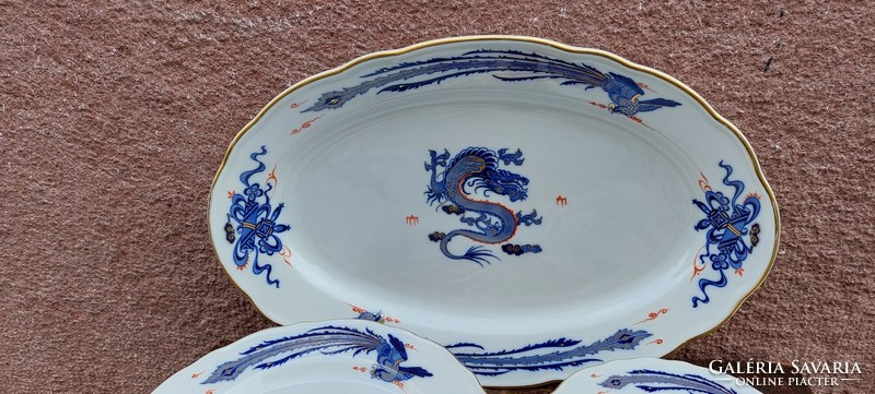 Meissen dragon porcelain painted bowls and plates 13 pieces in one