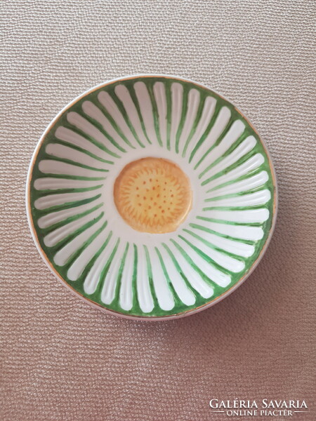 Daisy ceramic small plate