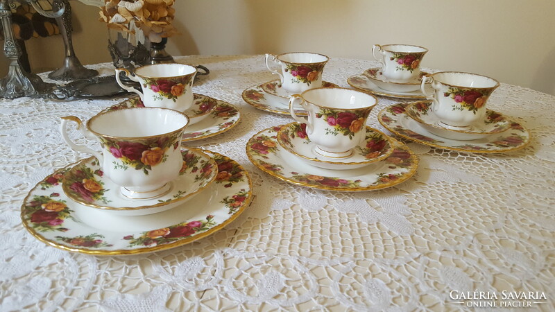 Csodaszép,Royal Albert Old Country Roses reggeliző szett 6 db.