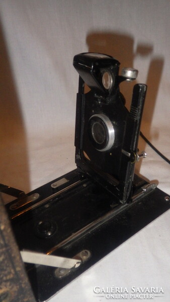 Ica reicka 165 antique camera