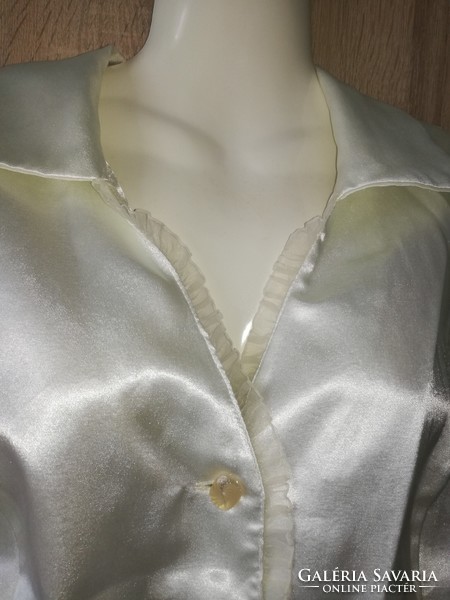 Casual taffeta blouse