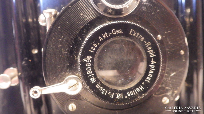 Ica reicka 165 antique camera