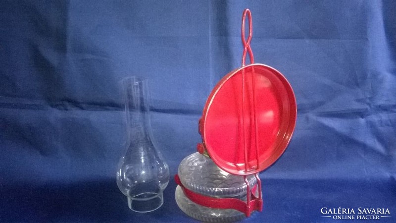 Kerosene lamp with wall mirror 2.