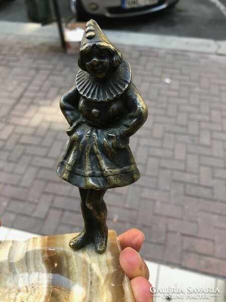 Art deco bronze statue, clown girl, 17 cm work.
