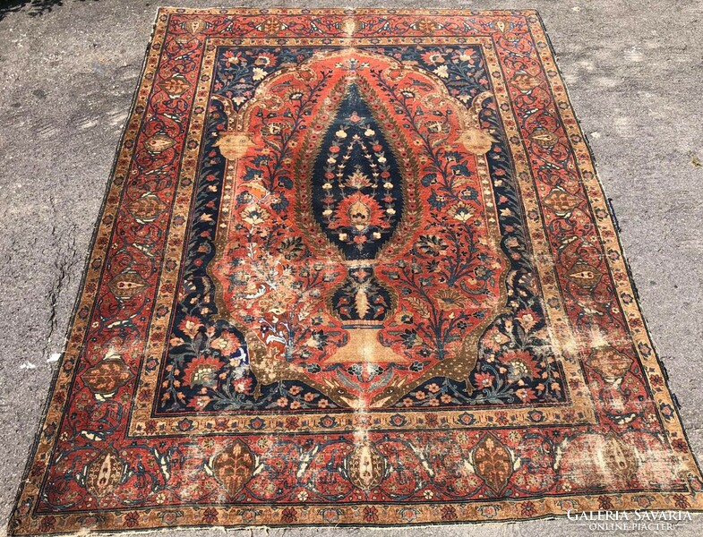 300X400 cm. Antique carpet / India.