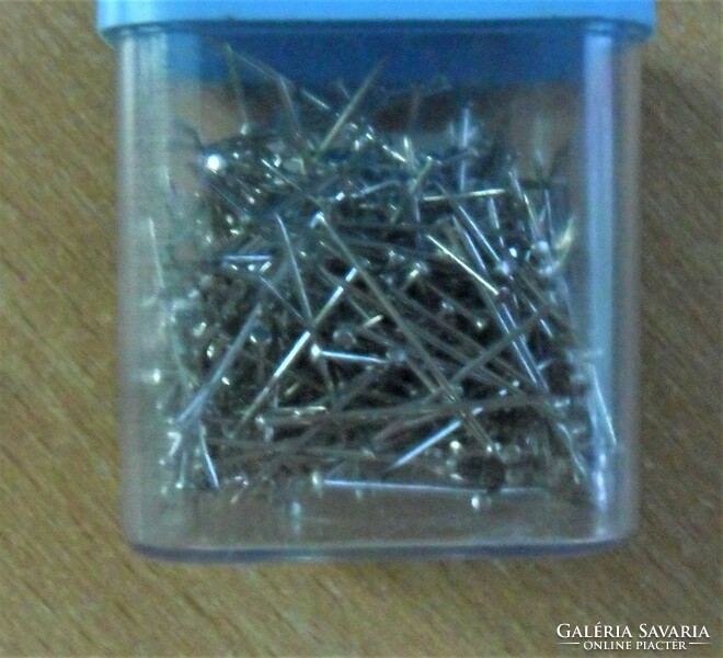 Koh-i-noor, 25 mm metal pin in a box, 50 grams.