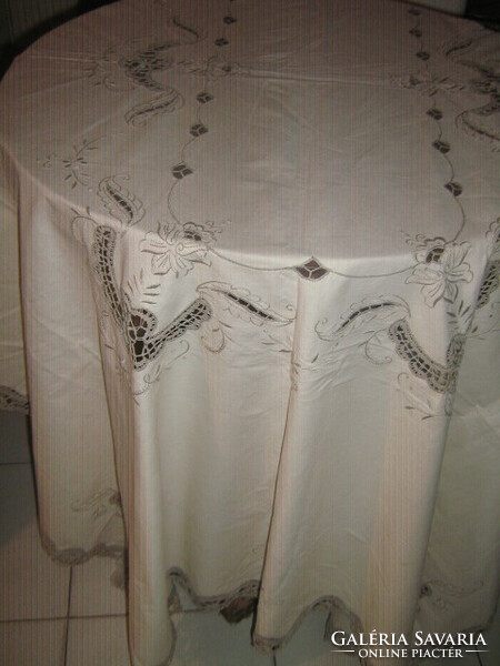 Beautiful crochet lace inset embroidered huge butter colored graphite gray inset needlework tablecloth