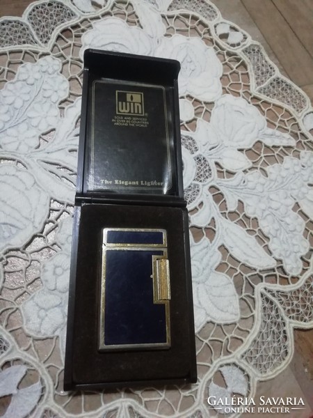 Win lighter in original box