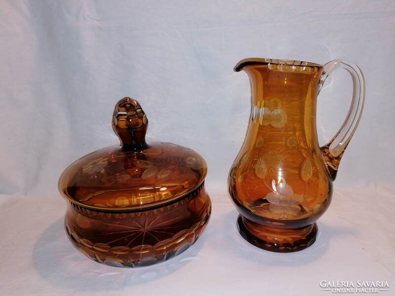 Zínic polished, peeled glass jug and huge chocolate holder