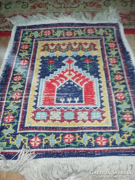 Prayer rug unique pattern old 50 cm x 40 cm