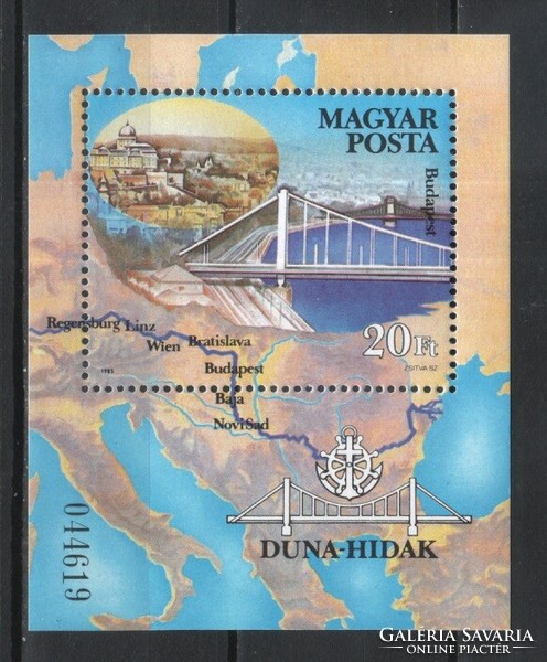 Hungarian postman 3815 mbk 3695