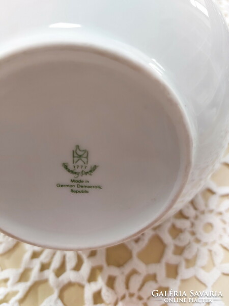 Hennenberg German porcelain, beautiful floral, coffee pourer, jug, without lid