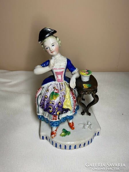 English antique porcelain lady in a hat with flowers, Meissen shape 12cm