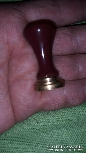 Antique rosewood handle small copper stamp 4 cm as shown in the pictures