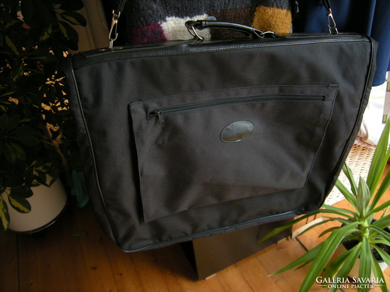 Suit costume bag, suitcase, suit bag garment bag