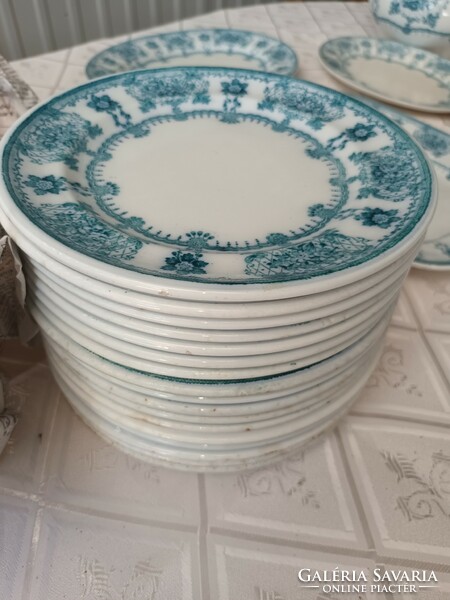 Antique! 1800-1899, English. Turnivals 86-piece tableware!