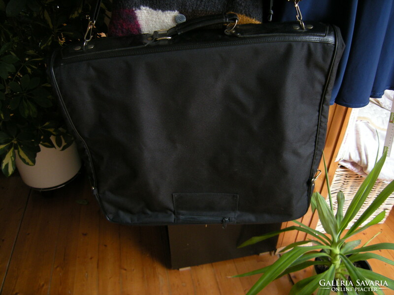 Suit costume bag, suitcase, suit bag garment bag