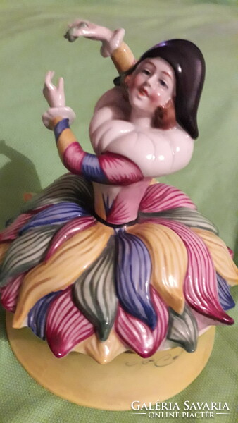 Antik ritka barokk - CAPODIMONTE - PAPAGINA porcelán figurális bonbonier 15 x 17 cm a képek szerint