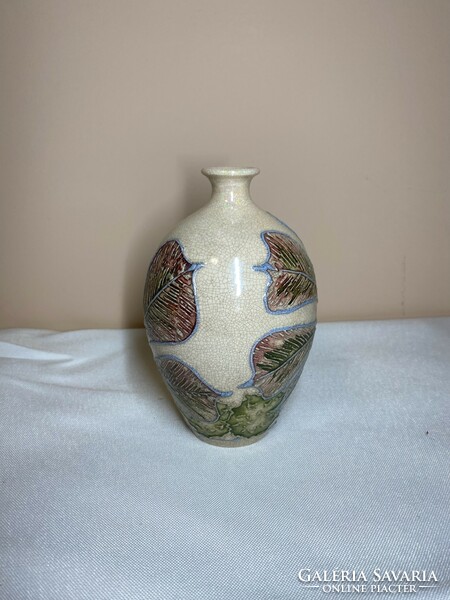 Moorcroft vase leaf pattern 14cm