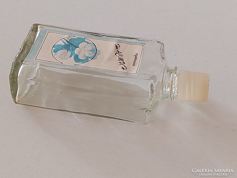 Régi orosz kölnis üveg címkés retro parfümös palack