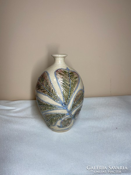 Moorcroft vase leaf pattern 14cm