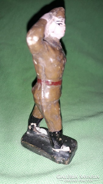 Antique 1930 Hungarian papier-mâché saluting World War toy soldier 12 cm according to the pictures
