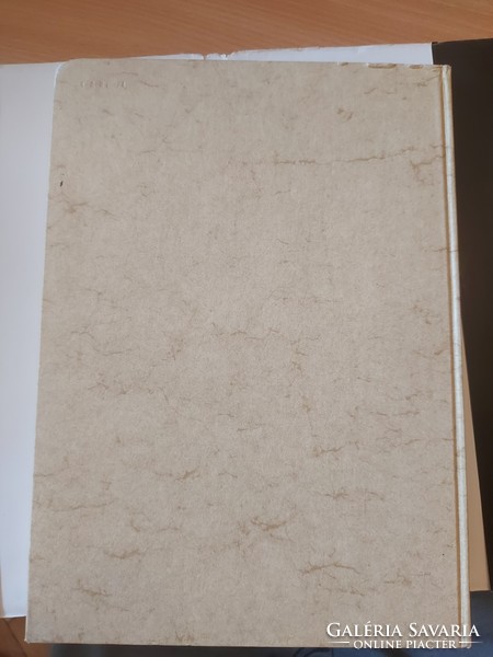 Graphica hungaryca ii., Book, with worn cover