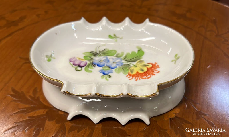 Herend floral pattern ashtray, ashtray