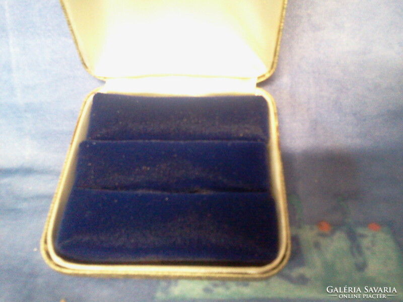 Jewelry box - jewelry holder - case-box