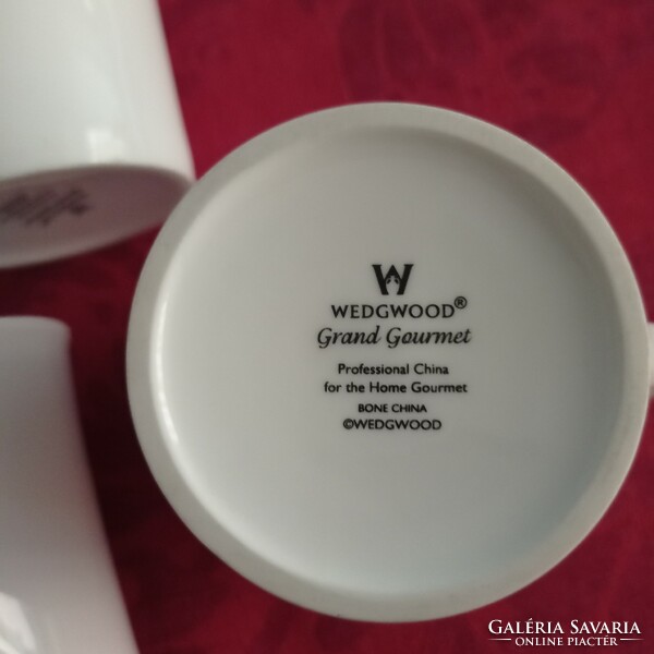 Hófehér Wedgwood angol porcelán csésze, 3 dl