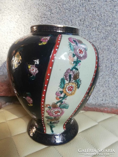 Meseszép régi kézifestésű kínai váza