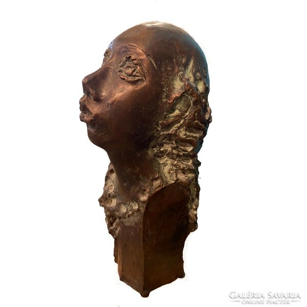 Jelena Peril - female bust - m1361
