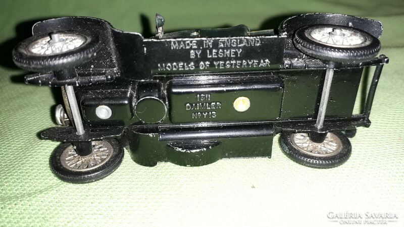 MATCHBOX angol LESNEY Modells of yesteryear 1911 DAIMLER FÉM játékautó a képek szerint