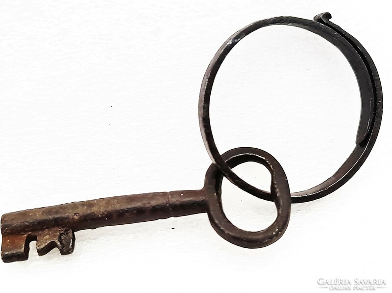 Antik kovácsoltvas / kovácsolt vas kulcskarika
