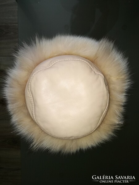 Women's Russian-style fur leather cap/cubanka