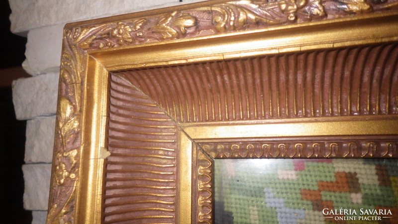 Gold-wood recessed picture frame, frame 67x52 cm, with tapestry