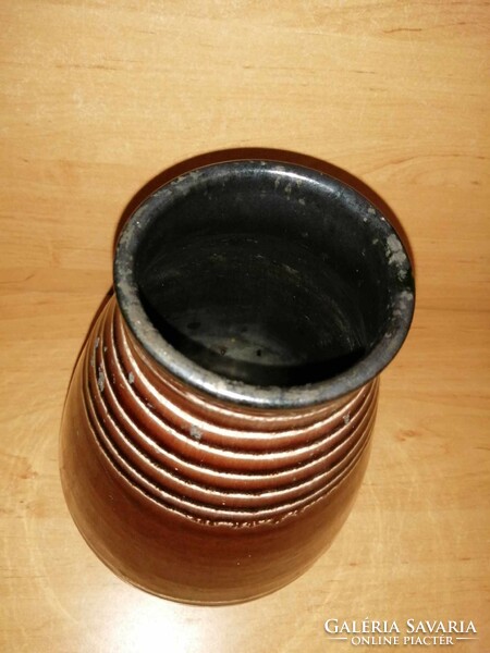 Jelzett mázas kerámia váza - 21 cm magas (34/d)