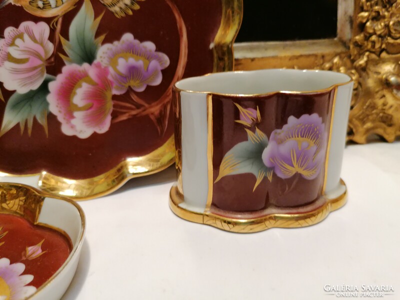 Herend porcelain smoking set, a rarer model