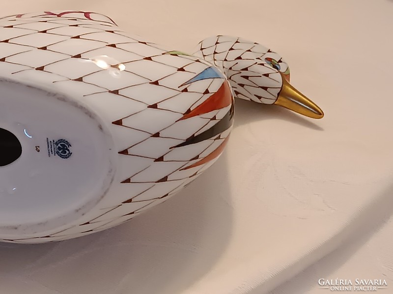 Hollóházi porcelán garden mintás kacsa