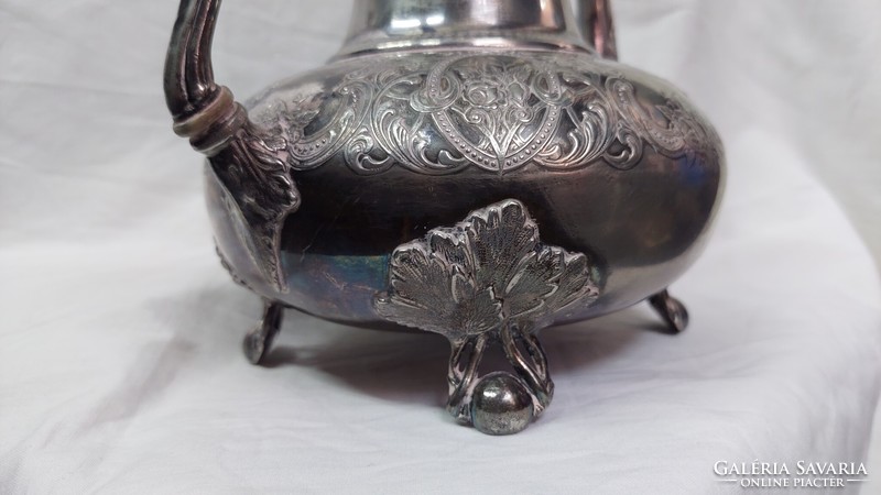 Spectacularly decorative, elegant pewter tea pourer, jug 1 kg