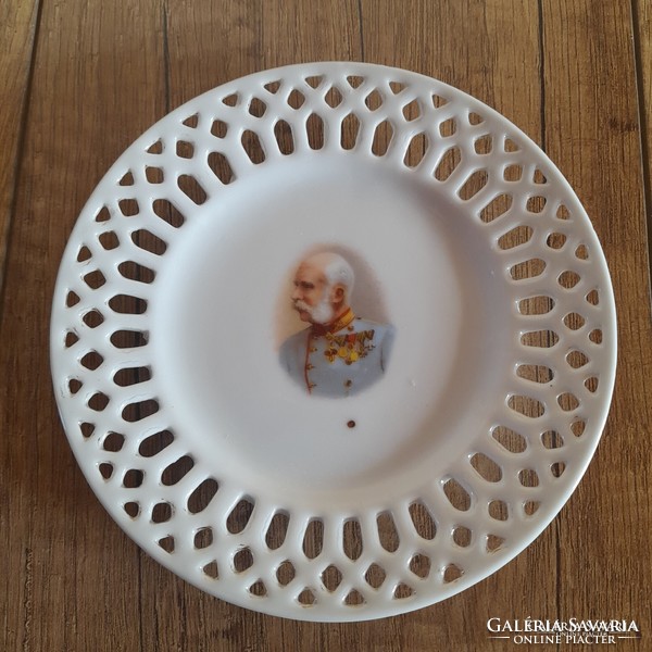 József Ferenc porcelain plate