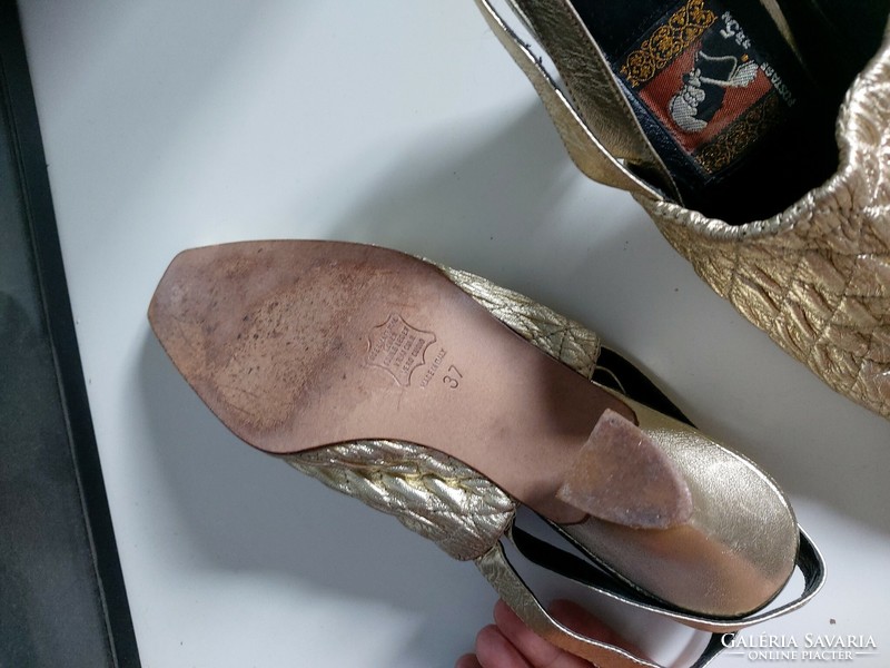 Beautiful, historical, rococo-style soft Italian leather sandals, historical, xviii. Century style