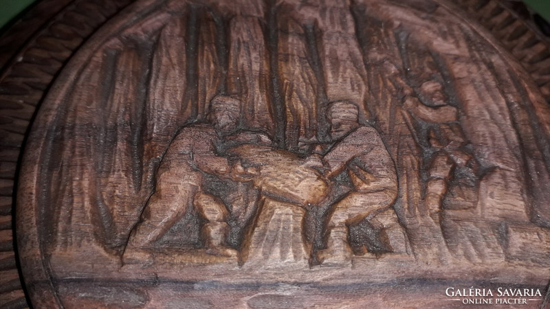 Antique folk artist wooden richly carved scene marked round gift box - 18x10 cm as shown in pictures