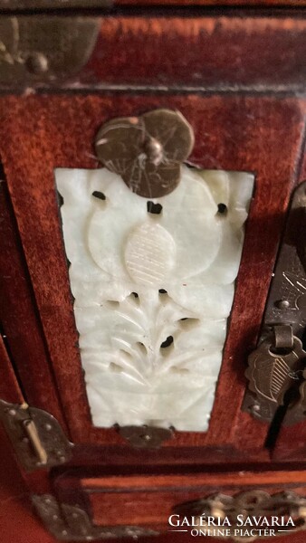 Jade inlaid jewelry cabinet