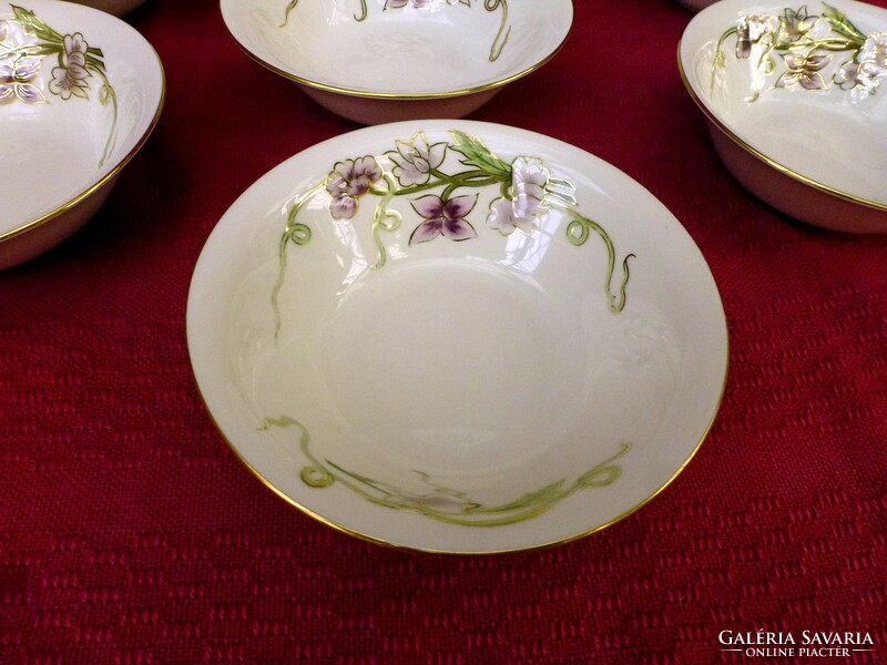 Zsolnay porcelain 