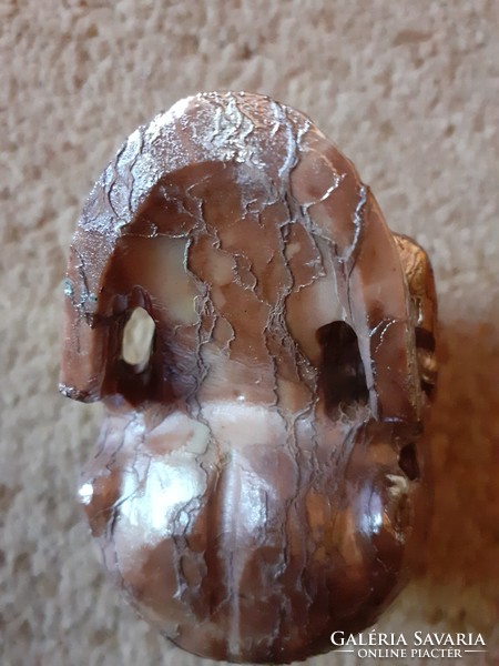 Aura titanium mineral skull